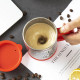 Cana cu amestecare automata cu capac, 350 ml, Self Stirring Mug, diametru 9 cm, rosie