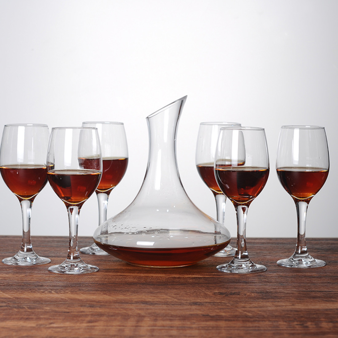 Carafa din sticla pentru vin, 1.8L, design elegant modern