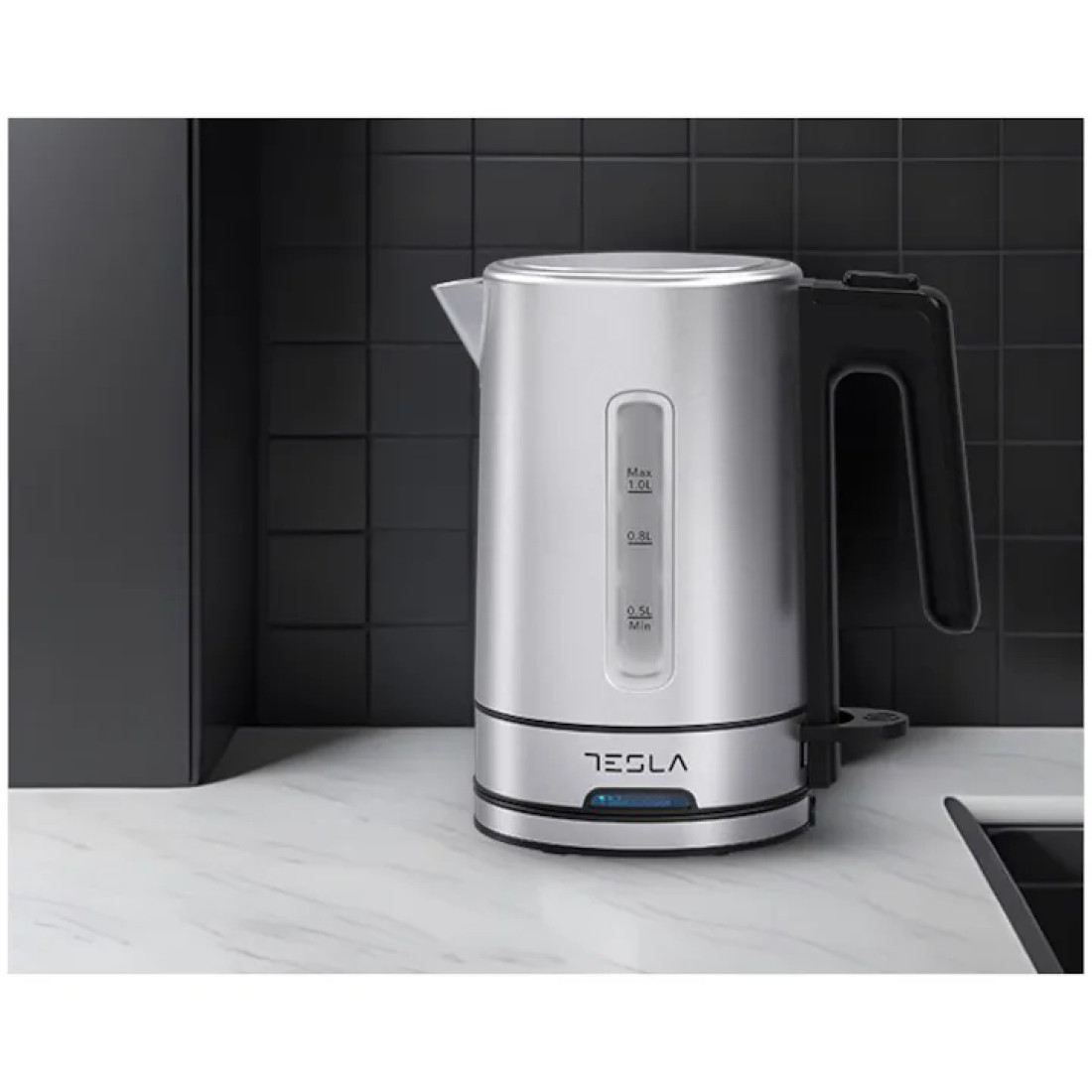 Fierbator Tesla KT450BX, 1.0L, 2200W, oprire automata, indicator LED, baza rotativa 360°, inox 