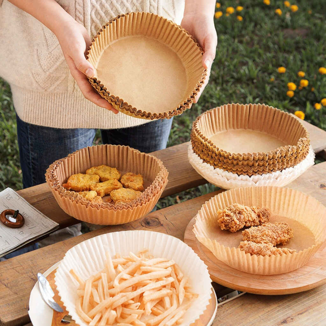 Set 50buc hartie de copt pentru fripteuza, Air Fryer, 16x4.5cm