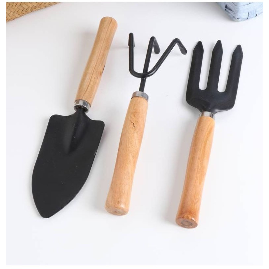 Set 3 ustensile de gradinarit, maner din lemn, lame din fier, 25 cm