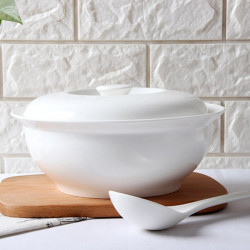 Supiera cu capac, simpla, design minimalist, 24 cm diametru, 10 cm inaltime, portelan alb