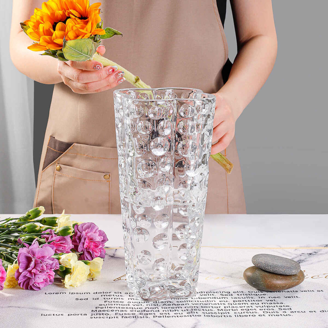 Vaza decorativa, stil modern, pentru flori, 24.5 x 11 cm