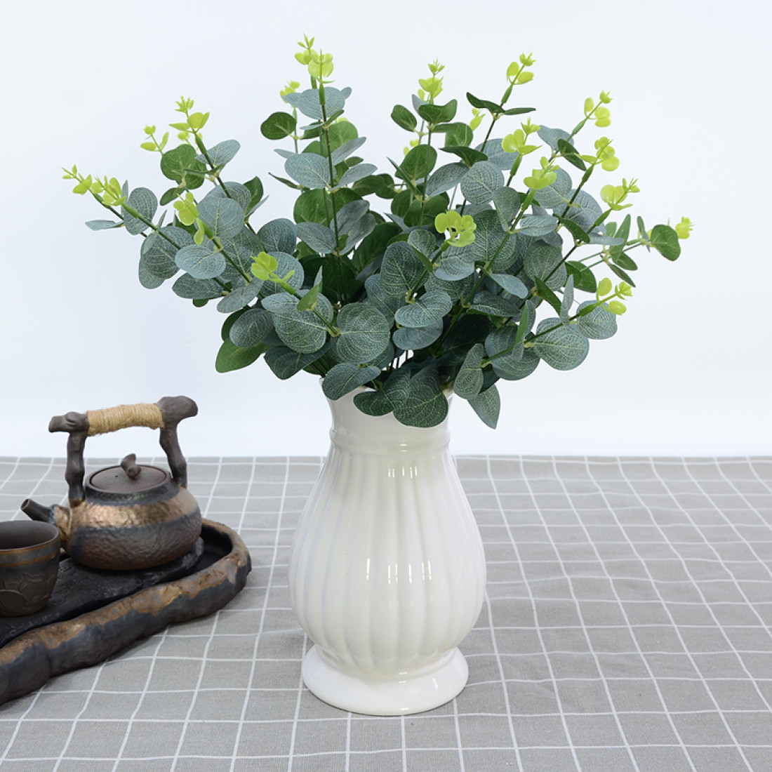 Buchet artificial decorativ cu frunze de eucalipt, verde, aspect natural Buchet artificial decorativ cu frunze de eucalipt, verde, aspect natural