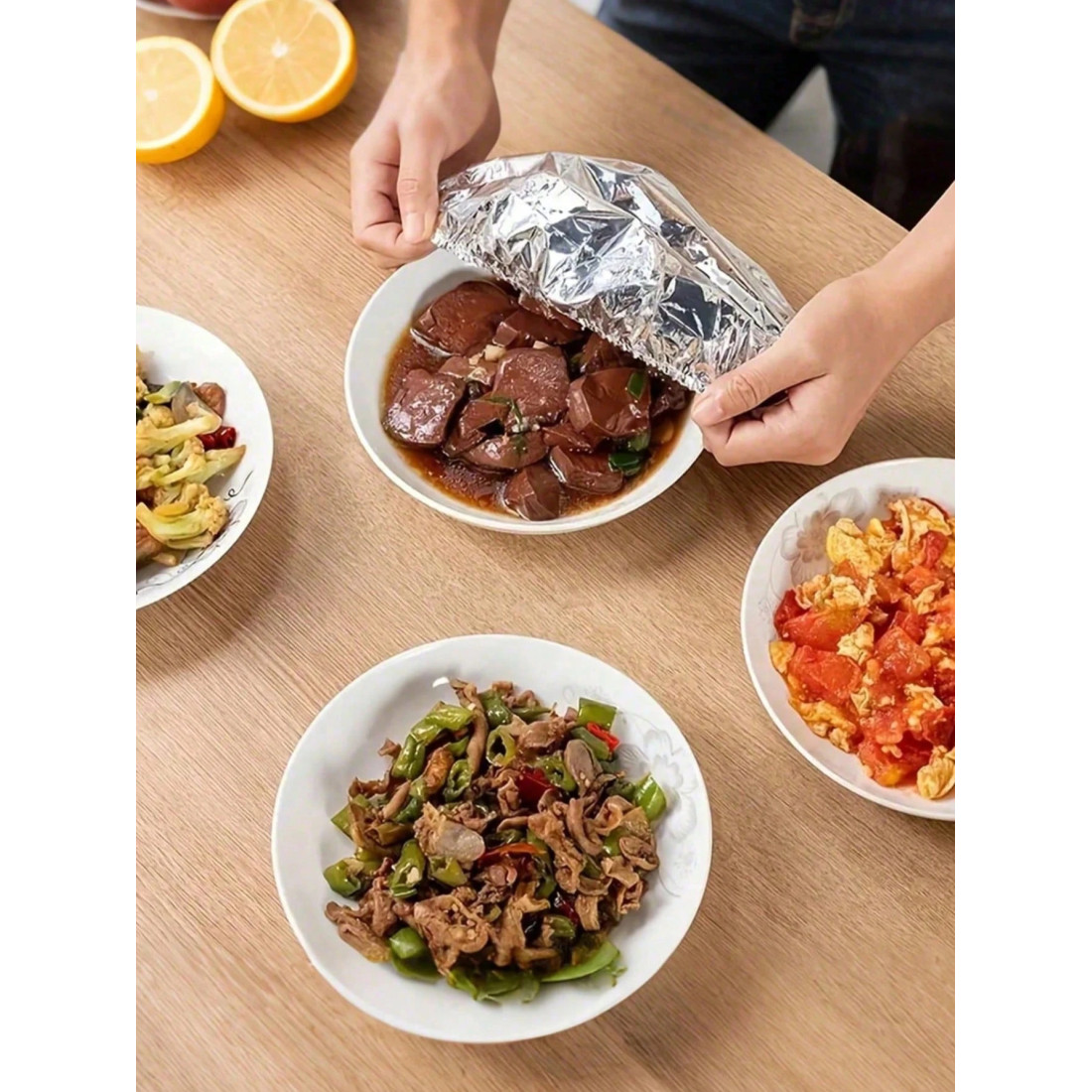 Set 30 folii alimentare din aluminiu, 36 cm, pentru acoperirea si pastrarea alimentelor Set 30 folii alimentare din aluminiu, 36 cm, pentru acoperirea si pastrarea alimentelor