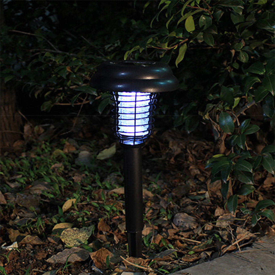 Lampa solara anti tantari / insecte pentru gradina, UV LED cu Zapper Electric, rezistenta la intemperii Lampa solara anti tantari / insecte pentru gradina, UV LED cu Zapper Electric, rezistenta la intemperii