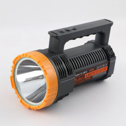 Lanterna LED Profesionala Reincarcabila XJ-6015, 1000W, 6600 mAh, Autonomie 6-8 ore, Raza Lunga de Actiune 800-1000 m, USB Type-C, 3 Moduri Iluminare, Lumina Alba, Curea de Umar Inclusa Lanterna LED Profesionala Reincarcabila XJ-6015, 1000W, 6600 mAh, Autonomie 6-8 ore, Raza Lunga de Actiune 800-1000 m, USB Type-C, 3 Moduri Iluminare, Lumina Alba, Curea de Umar Inclusa