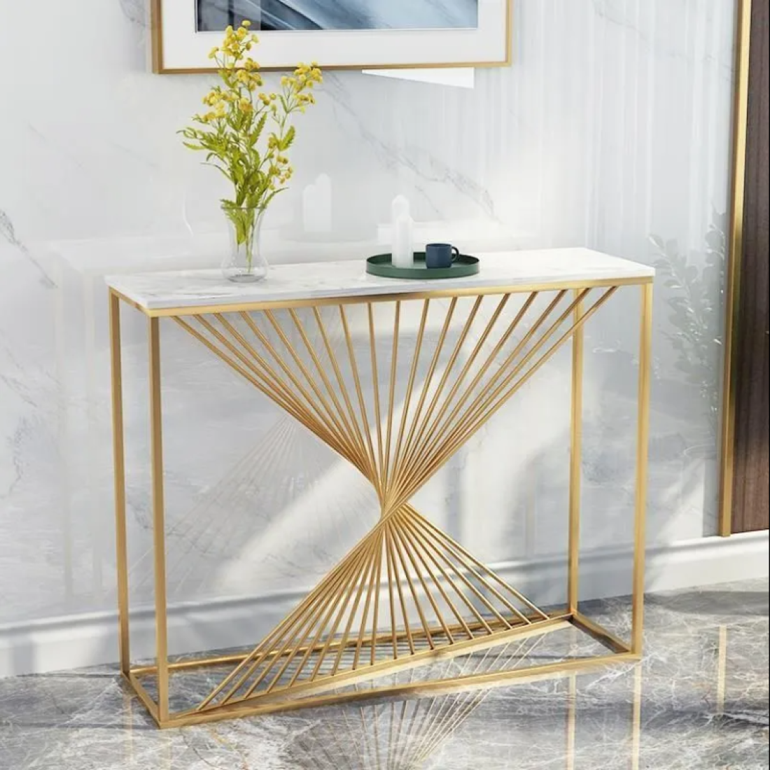 Suport decorativ auriu din metal cu blat alb, design geometric modern, 120 x 40 x 75 cm Suport decorativ auriu din metal cu blat alb, design geometric modern, 120 x 40 x 75 cm