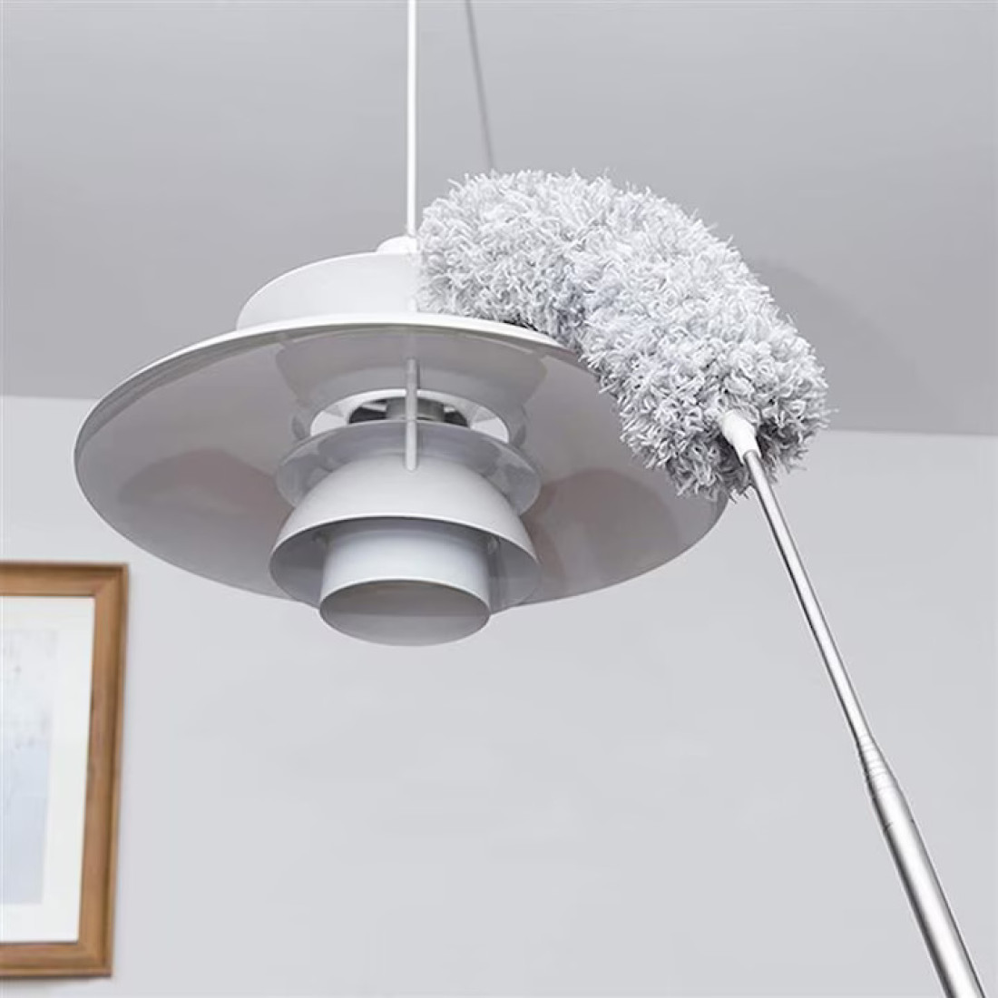Pamatuf foarte lung pentru praf si panze de paianjeni, cu coada metalica telescopica, lungime extensibila de pana la 2.8 m, reutilizabil dupa spalare, pentru locuri greu accesibile, usor de folosit si curatat, gri Pamatuf foarte lung pentru praf si panze de paianjeni, cu coada metalica telescopica, lungime extensibila de pana la 2.8 m, reutilizabil dupa spalare, pentru locuri greu accesibile, usor de folosit si curatat, gri