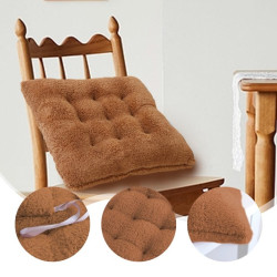 Perna pentru scaun moale, pufoasa, 40 x 40 cm, 280 g, maro Perna pentru scaun moale, pufoasa, 40 x 40 cm, 280 g, maro