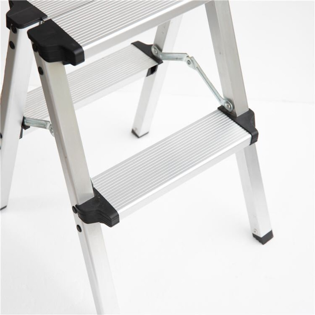 Scara dubla din aluminiu, 2 trepte