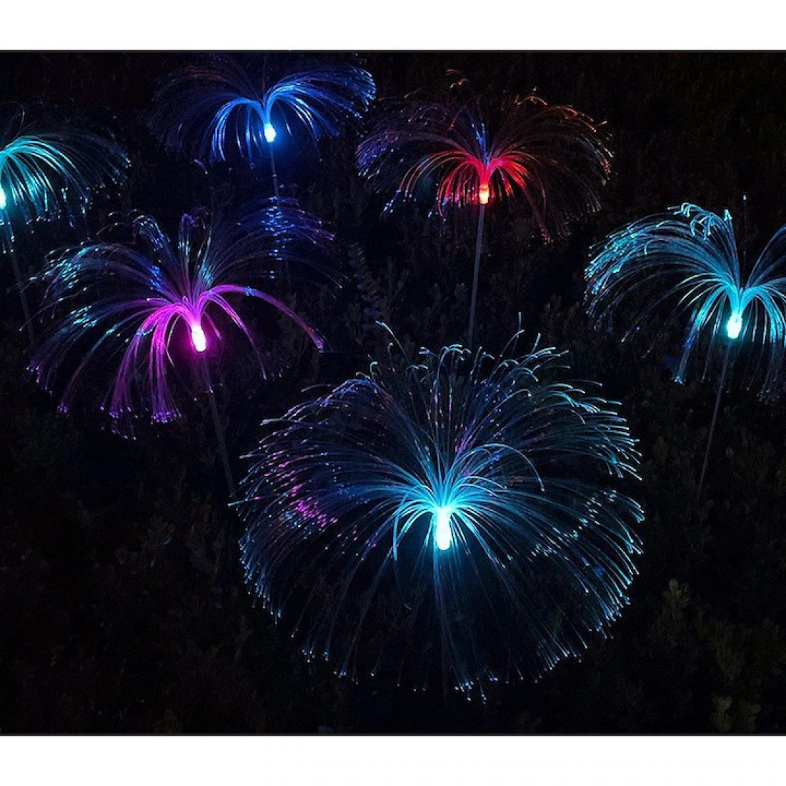 Set 2 Lampi Solare LED Tip Meduza pentru Gradina, Iluminare Decorativa Exterior, Incarcare Solara Set 2 Lampi Solare LED Tip Meduza pentru Gradina, Iluminare Decorativa Exterior, Incarcare Solara