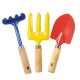 Set 3 Mini Unelte de Gradina Multicolore cu Manere din Lemn - Grebla, Furculita si Lopatica Set 3 Mini Unelte de Gradina Multicolore cu Manere din Lemn - Grebla, Furculita si Lopatica