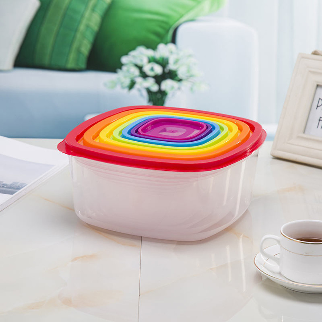 Set 7 caserole patrate din plastic cu capace multicolore, 100ml+180ml+350ml+700ml+1250ml+2100ml+3500ml Set 7 caserole patrate din plastic cu capace multicolore, 100ml+180ml+350ml+700ml+1250ml+2100ml+3500ml