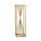 Suport decorativ auriu din metal cu blat alb, design geometric modern, 30 x 30 x 100 cm Suport decorativ auriu din metal cu blat alb, design geometric modern, 30 x 30 x 100 cm
