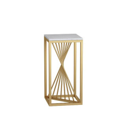 Suport decorativ auriu din metal cu blat alb, design geometric modern, 30 x 30 x 60 cm
